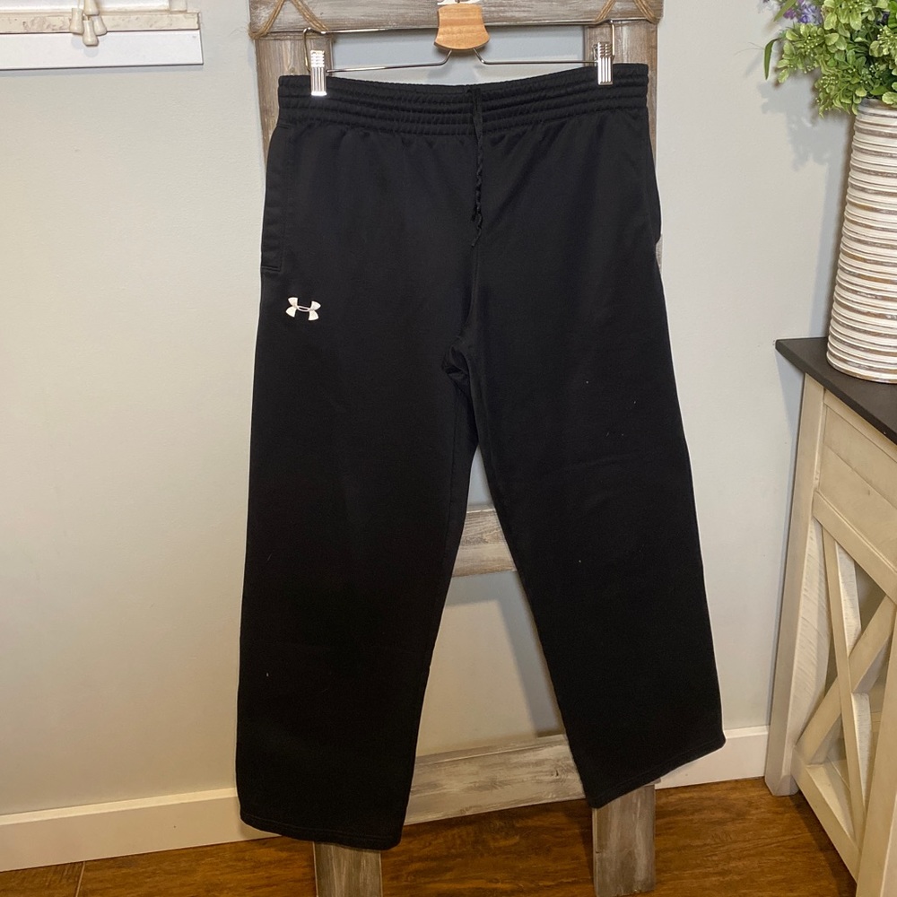 Under Armor Black Straight Leg Sweatpants | Size M